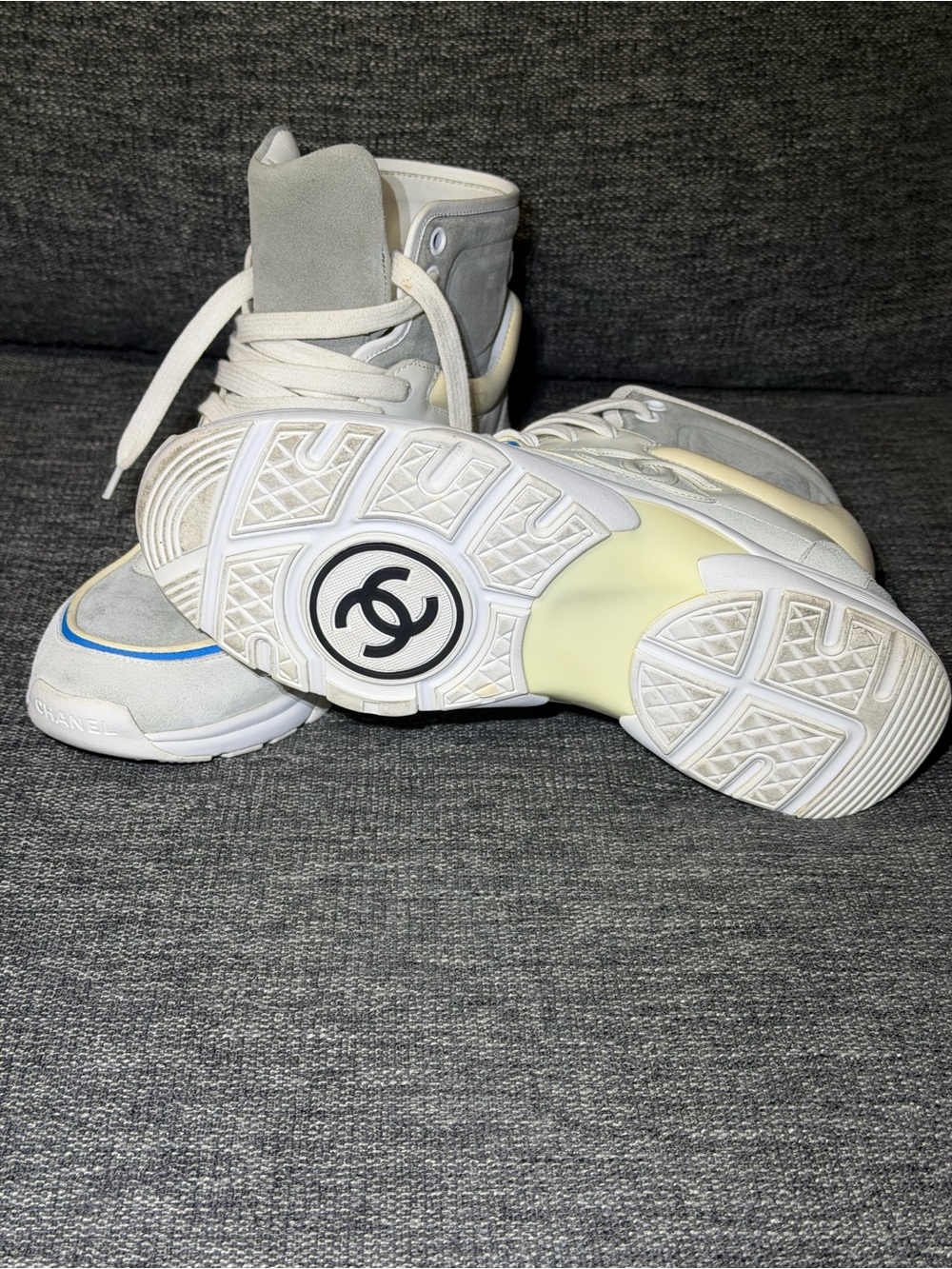 Chanel 18P Blue White Grey CC Logo High Top Trainer Sneakers Women Size US SZ 7 - Picture 3 of 13